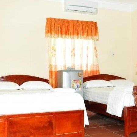 Thanh Nhan 1 Hotel Ca Mau Exterior photo