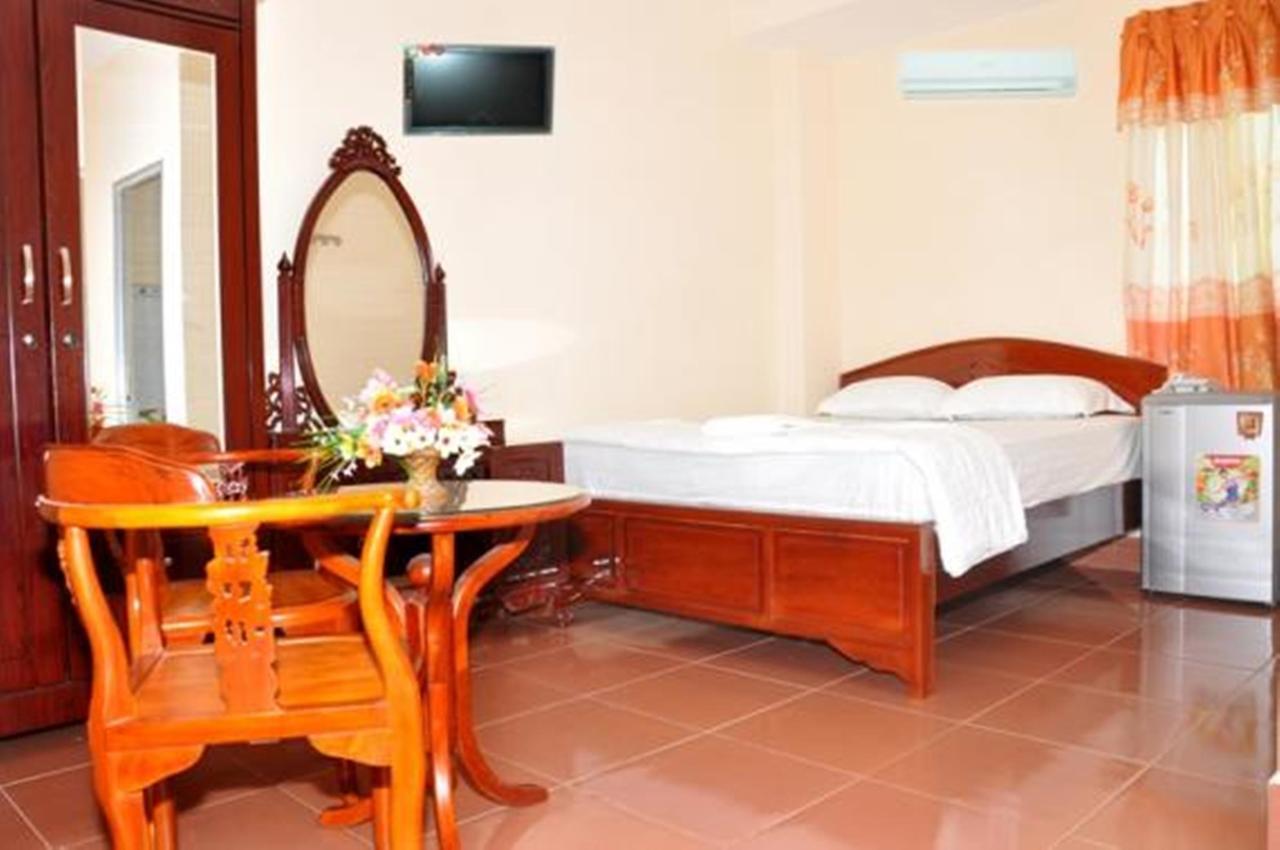 Thanh Nhan 1 Hotel Ca Mau Exterior photo